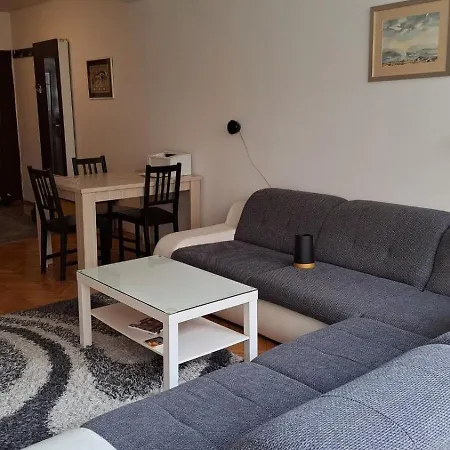 Apartment Fontana 1st Floor